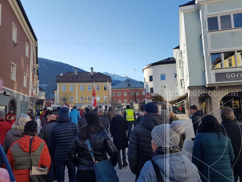 photo 2022-02-13 20-13-53